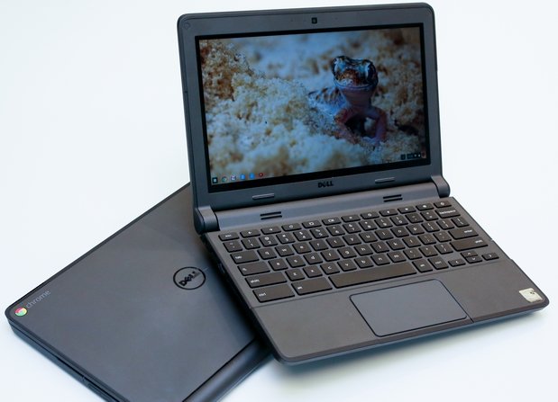 Pour son premier déploiement, en 2015, Decathlon a fait le choix d’un Chromebook 11 pouce initialement destiné au marché de l’éducation, qui présente l’intérêt d’être à la fois une machine durcie, mais commercialisée à petit prix.